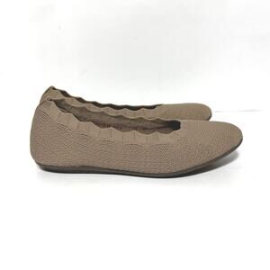 Skechers Women’s 7 M Cleo Stretch Knit Scalloped Edged Ballet Flats Mocha